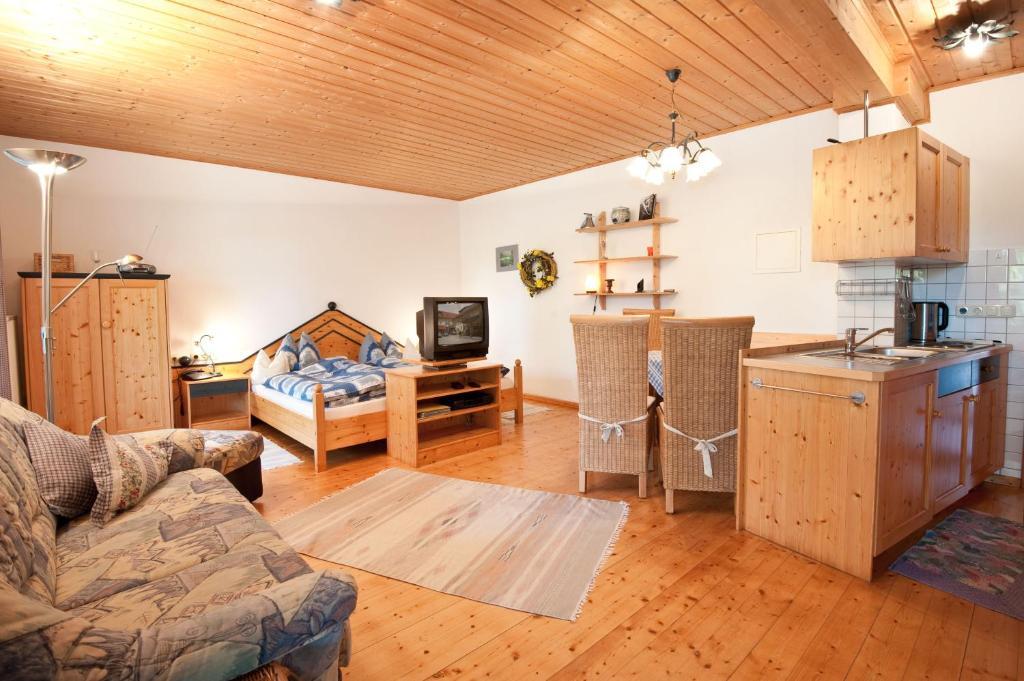 Stadler Hof Großgundertshausen Chambre photo