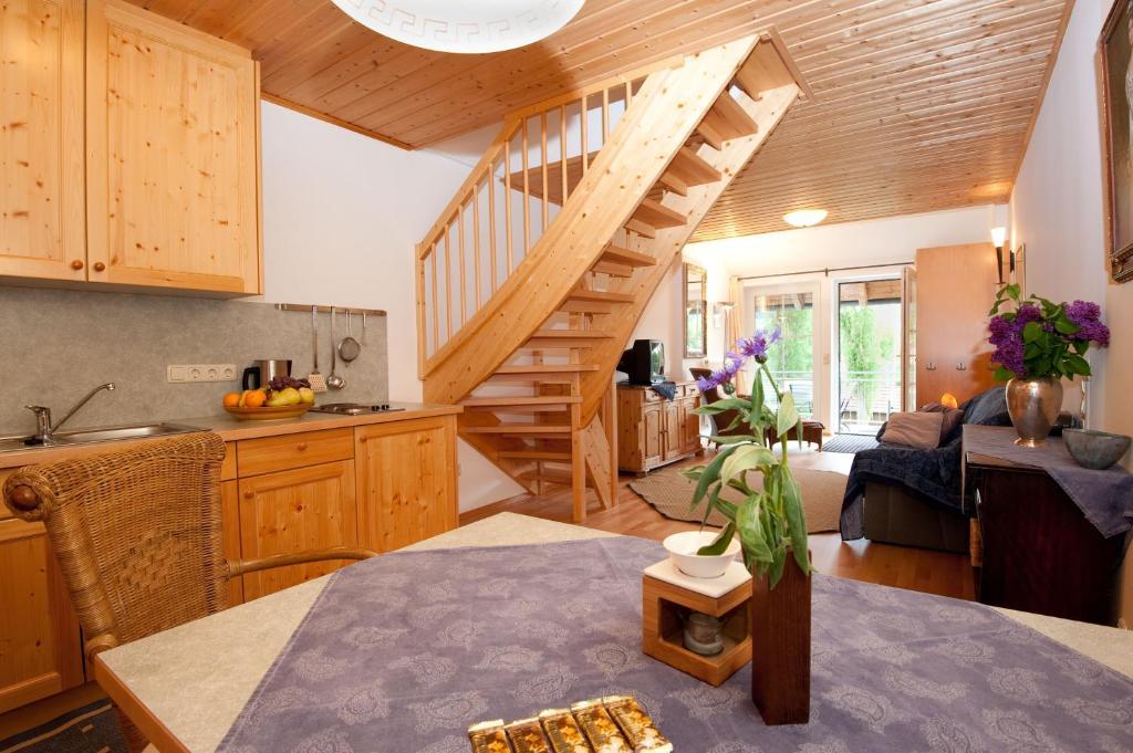 Stadler Hof Großgundertshausen Extérieur photo